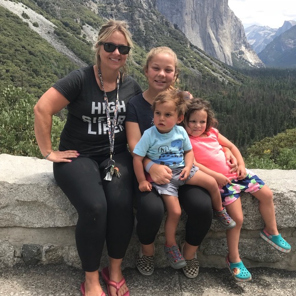 Meet your Posher, Gretchen - Picture 5 of 6